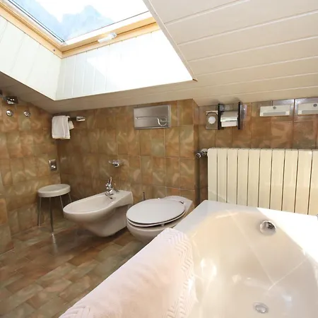 Alta Badia Aparthotel 3*