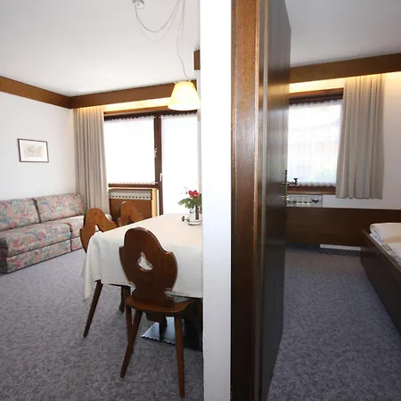 Aparthotel Alta Badia 3*